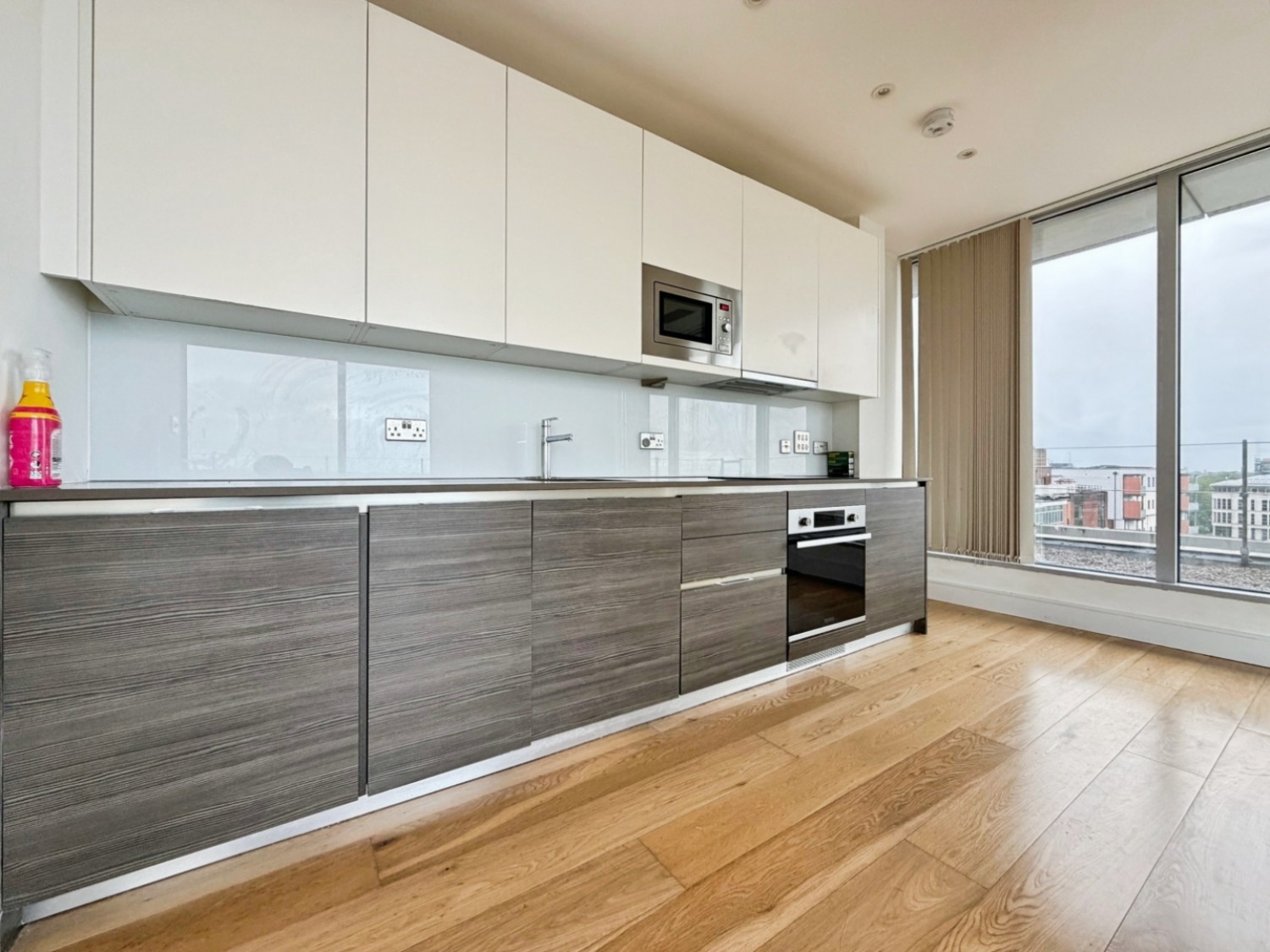 Staines Road, Hounslow, TW3