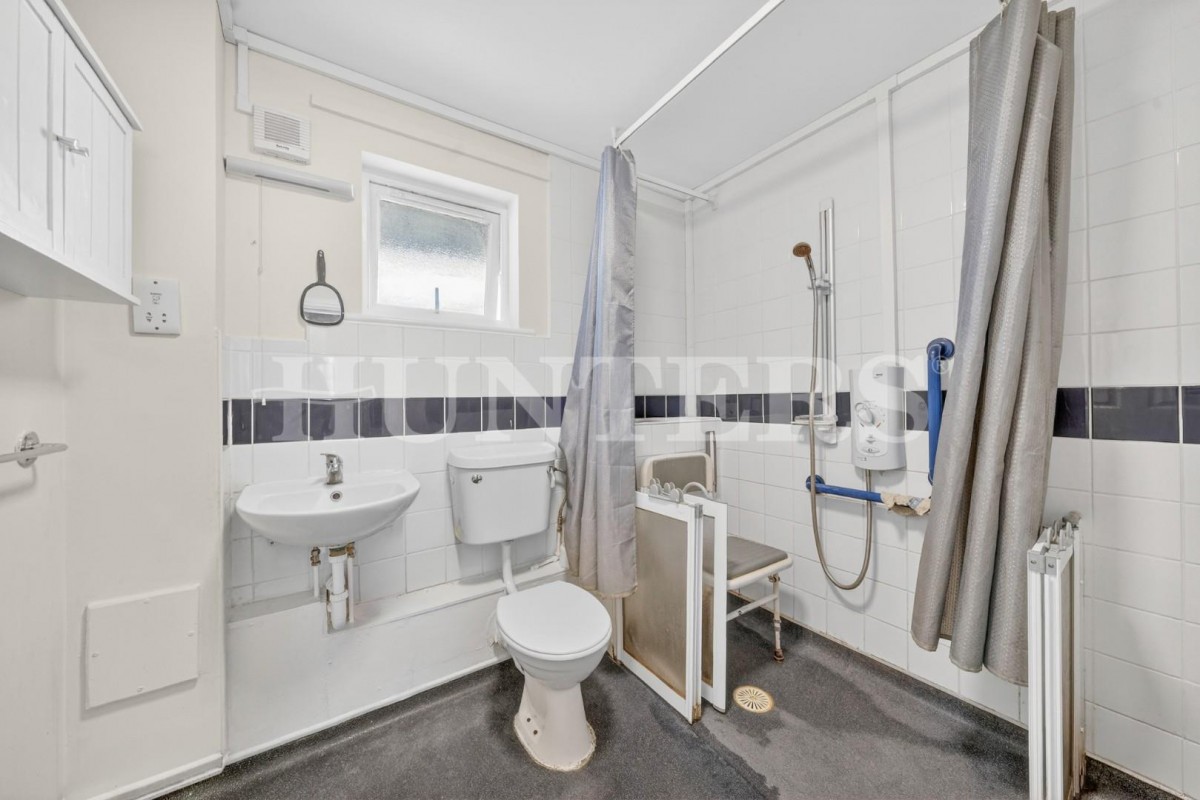 Nightingale Road, London, N22
