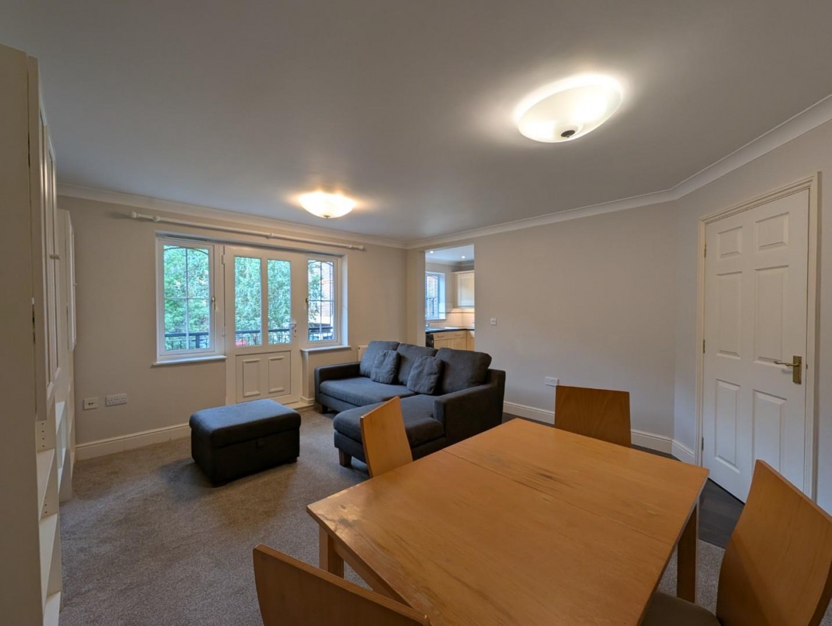 Phoenix House, Oxford Road, Reading, Berkshire