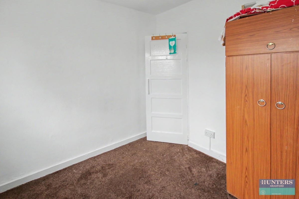 Tennis Avenue Bradford, BD4 9RA