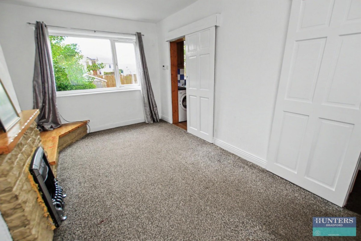 Tennis Avenue Bradford, BD4 9RA