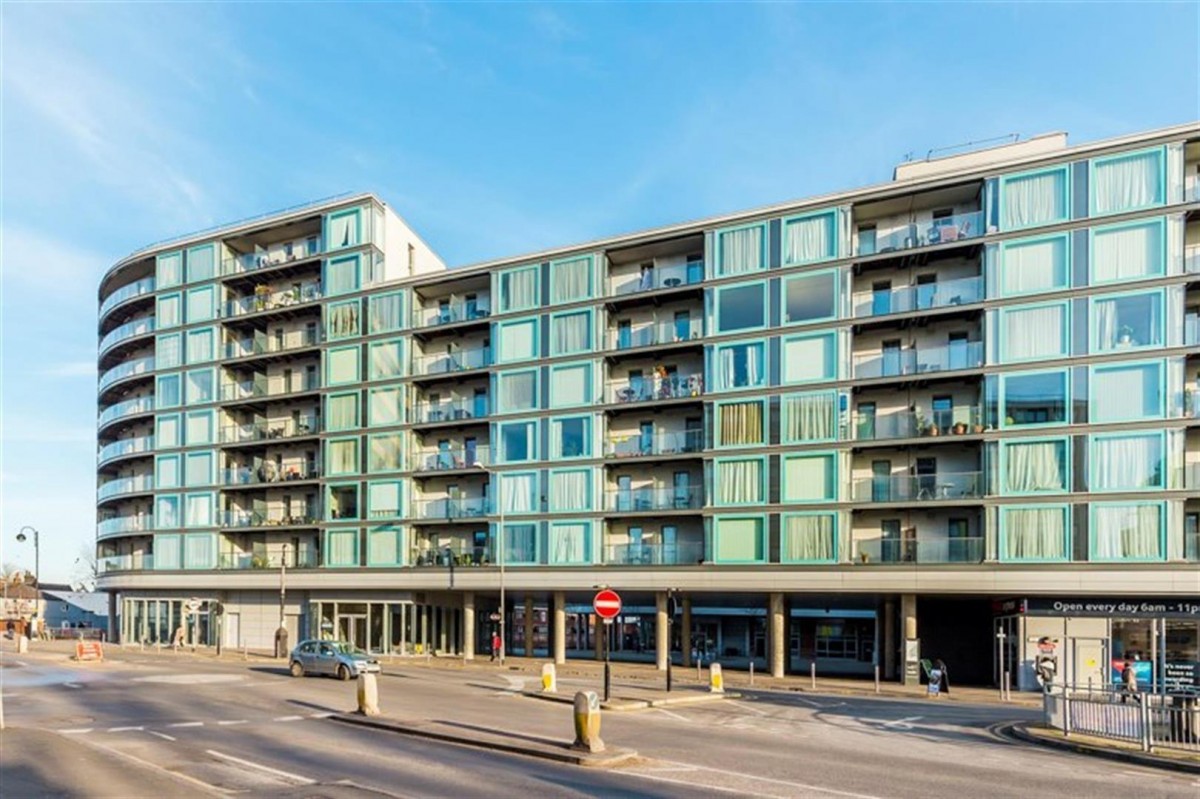 Vantage Building, Station Approach, Hayes