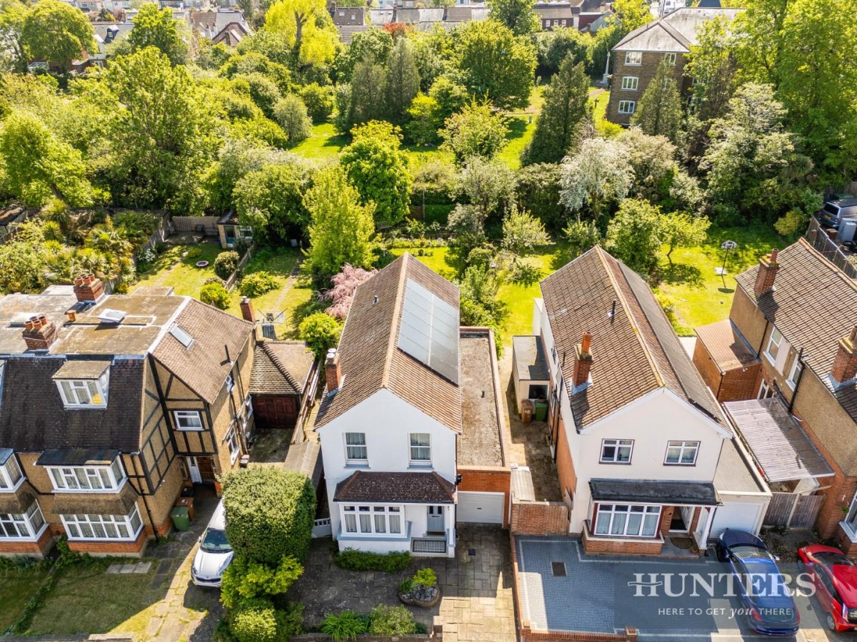 St. Philips Avenue, Worcester Park