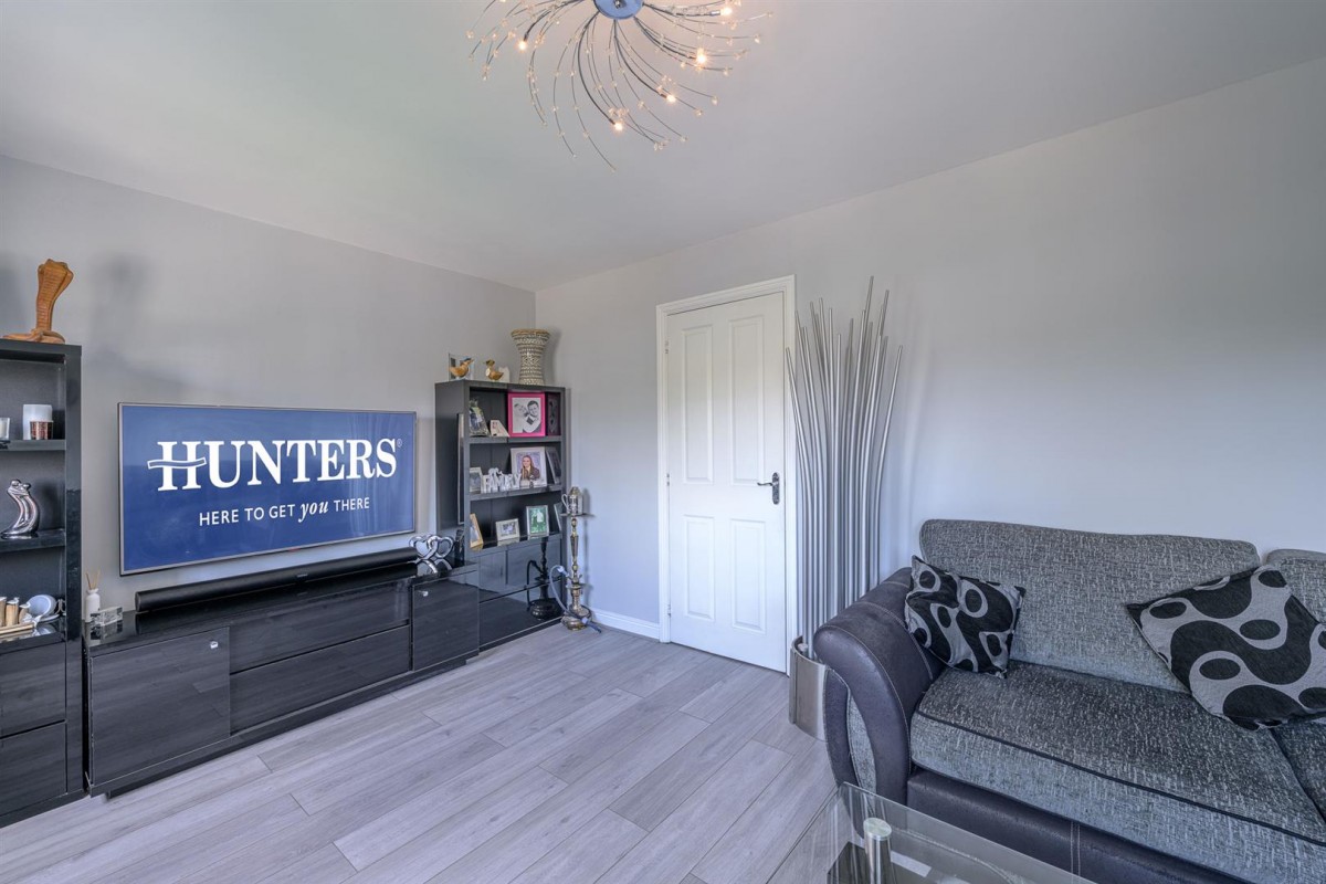 Bickon Drive, Quarry Bank, DY5 2JF