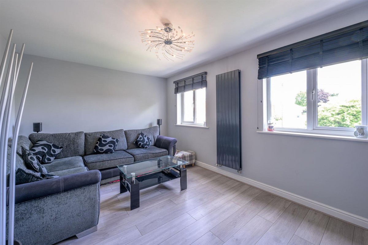 Bickon Drive, Quarry Bank, DY5 2JF