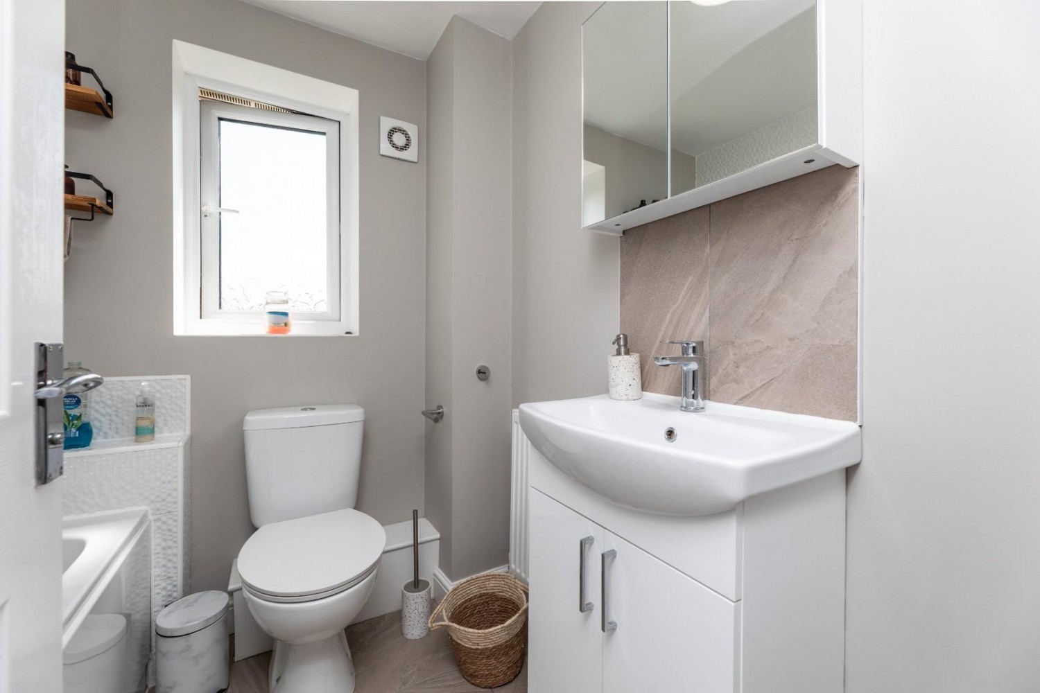 Seaton Crescent, Knottingley