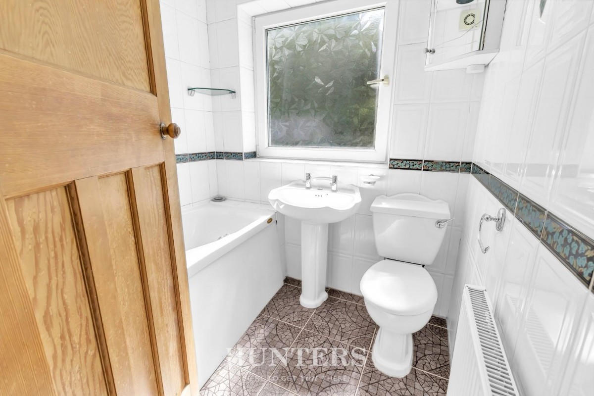 Mill Fold Road, Alkrington, Middleton M24