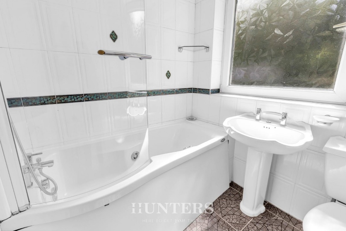 Mill Fold Road, Alkrington, Middleton M24