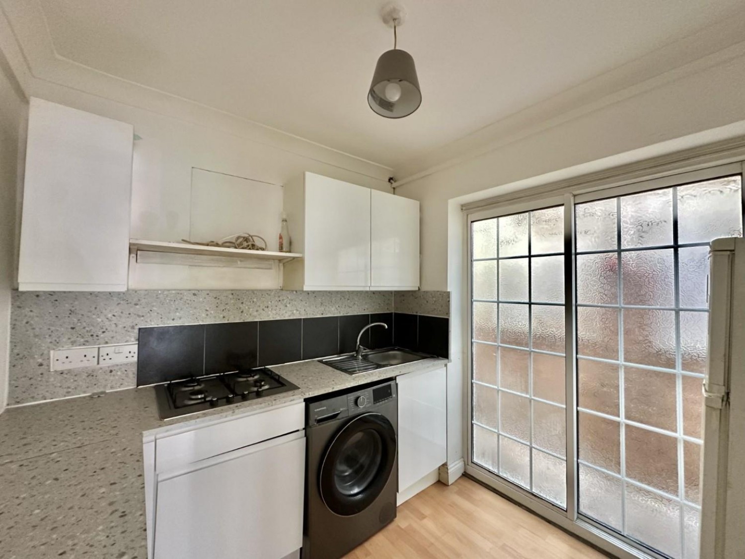 Berwick Avenue, Hayes