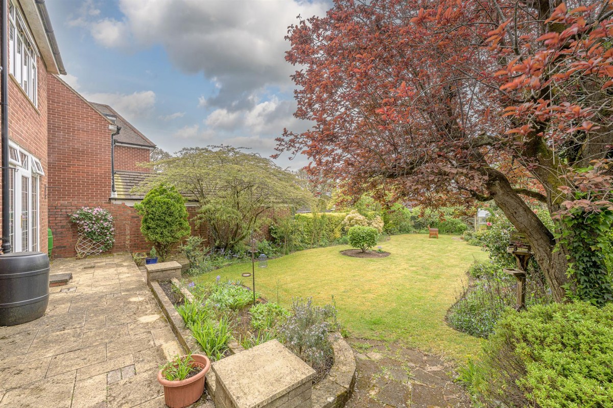 Sandy Road, Norton, Stourbridge, DY8 3AH