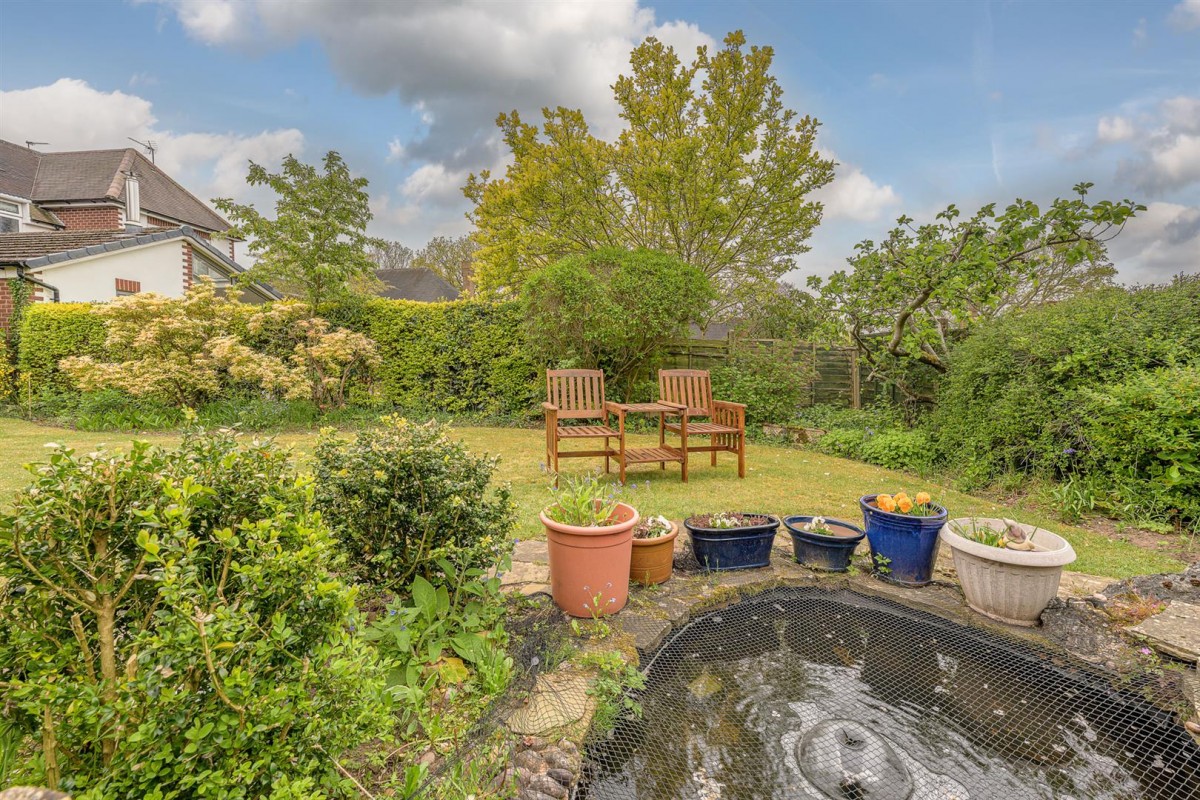 Sandy Road, Norton, Stourbridge, DY8 3AH