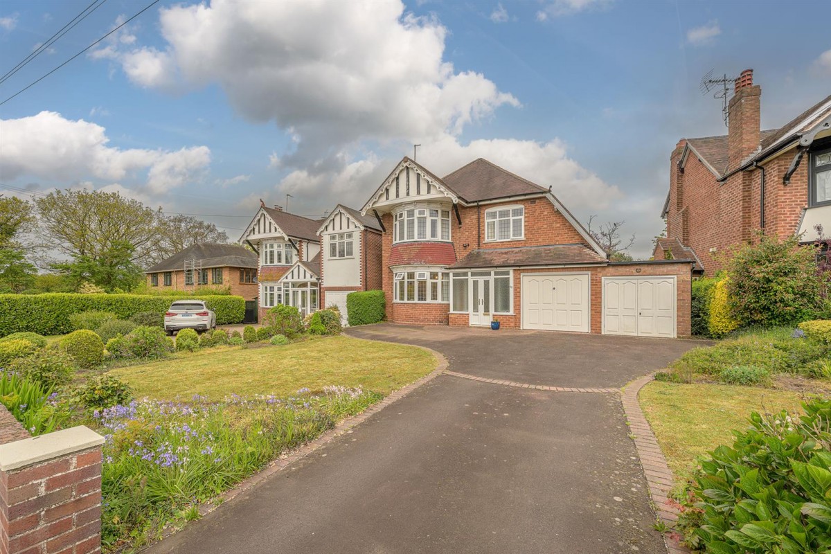 Sandy Road, Norton, Stourbridge, DY8 3AH