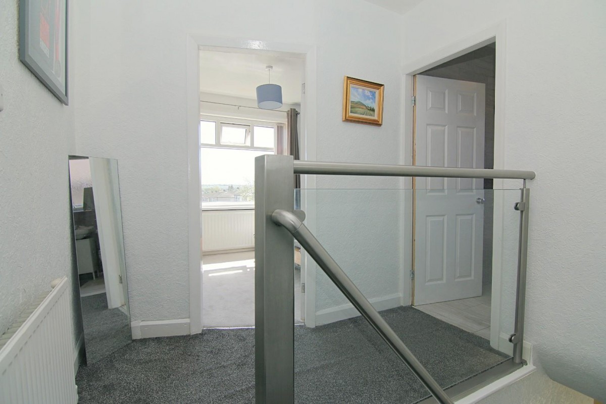 Tyersal Road , BD4 8EX