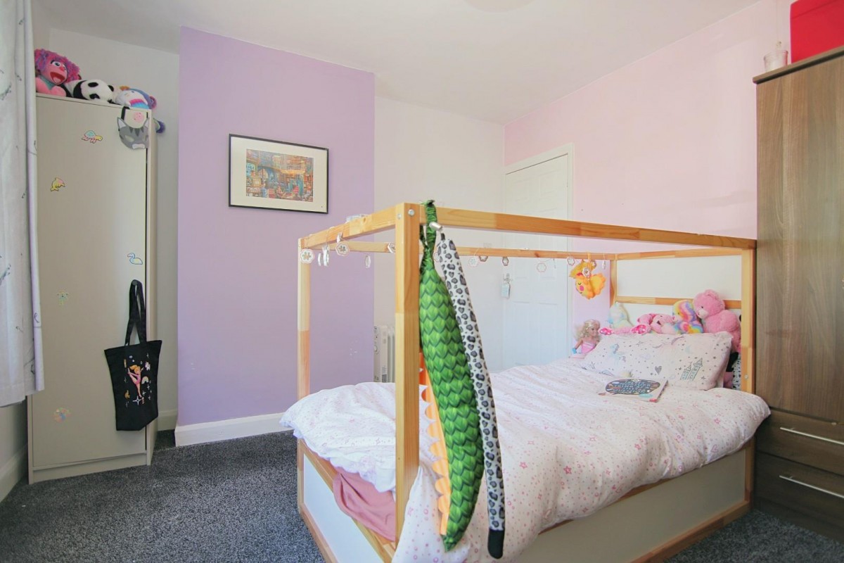 Tyersal Road , BD4 8EX