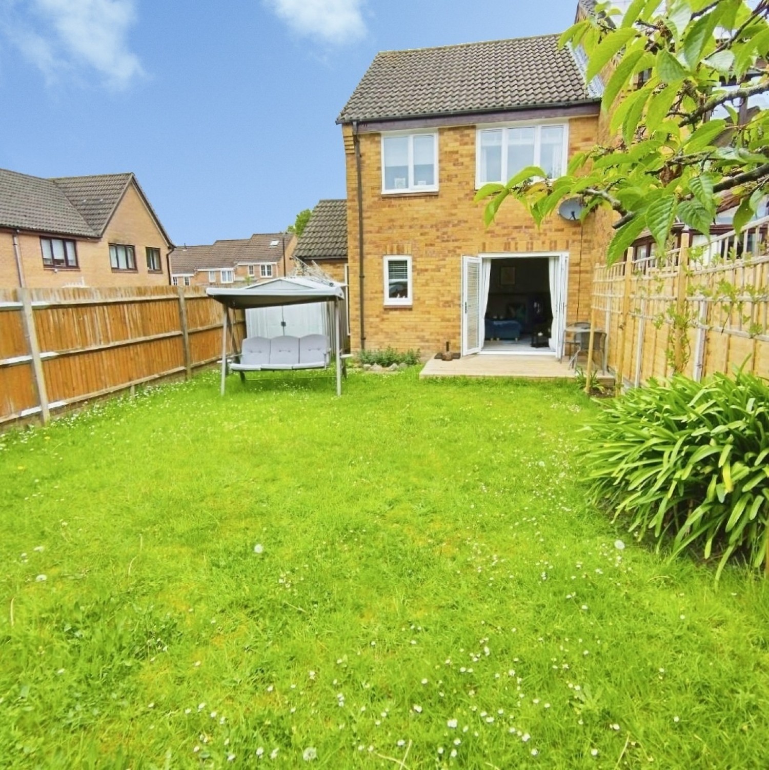 Flint Close, Netley Common, Southampton