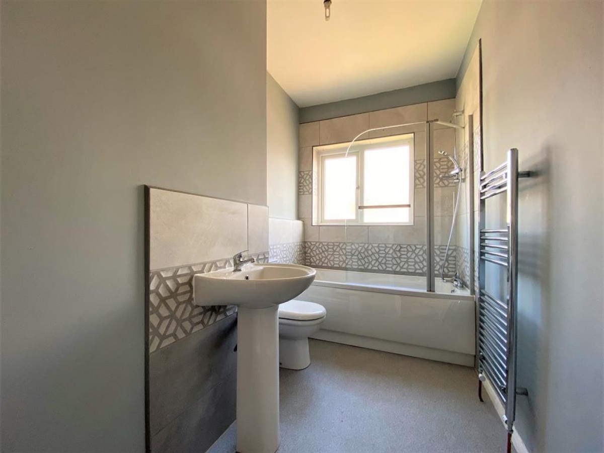 Railway View, Goldthorpe, Rotherham, S63 9LN