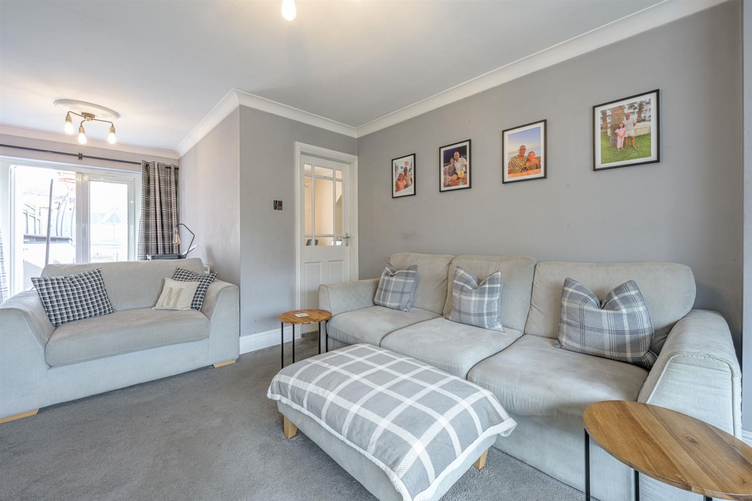 3 bedroom House for sale in Meadow Way, Wordsley, DY8 5JD