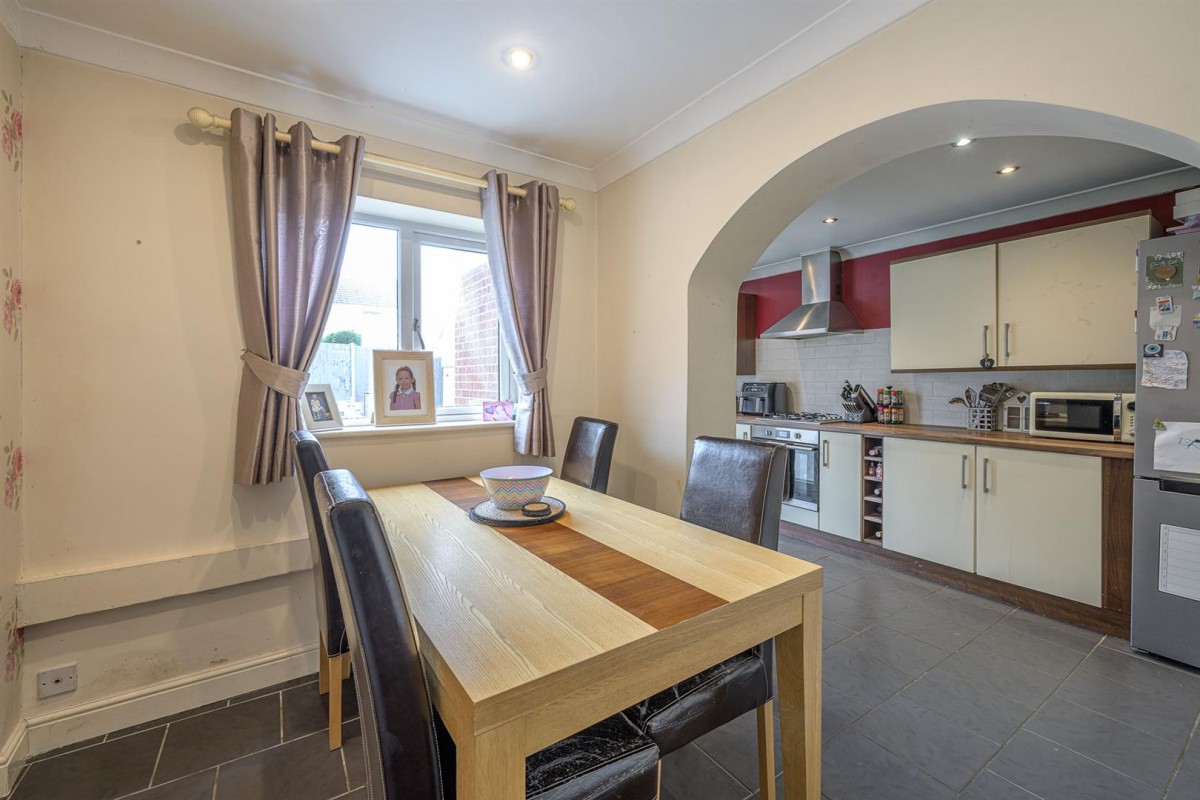 Meadow Way, Wordsley, DY8 5JD