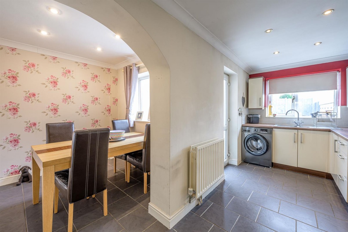 Meadow Way, Wordsley, DY8 5JD