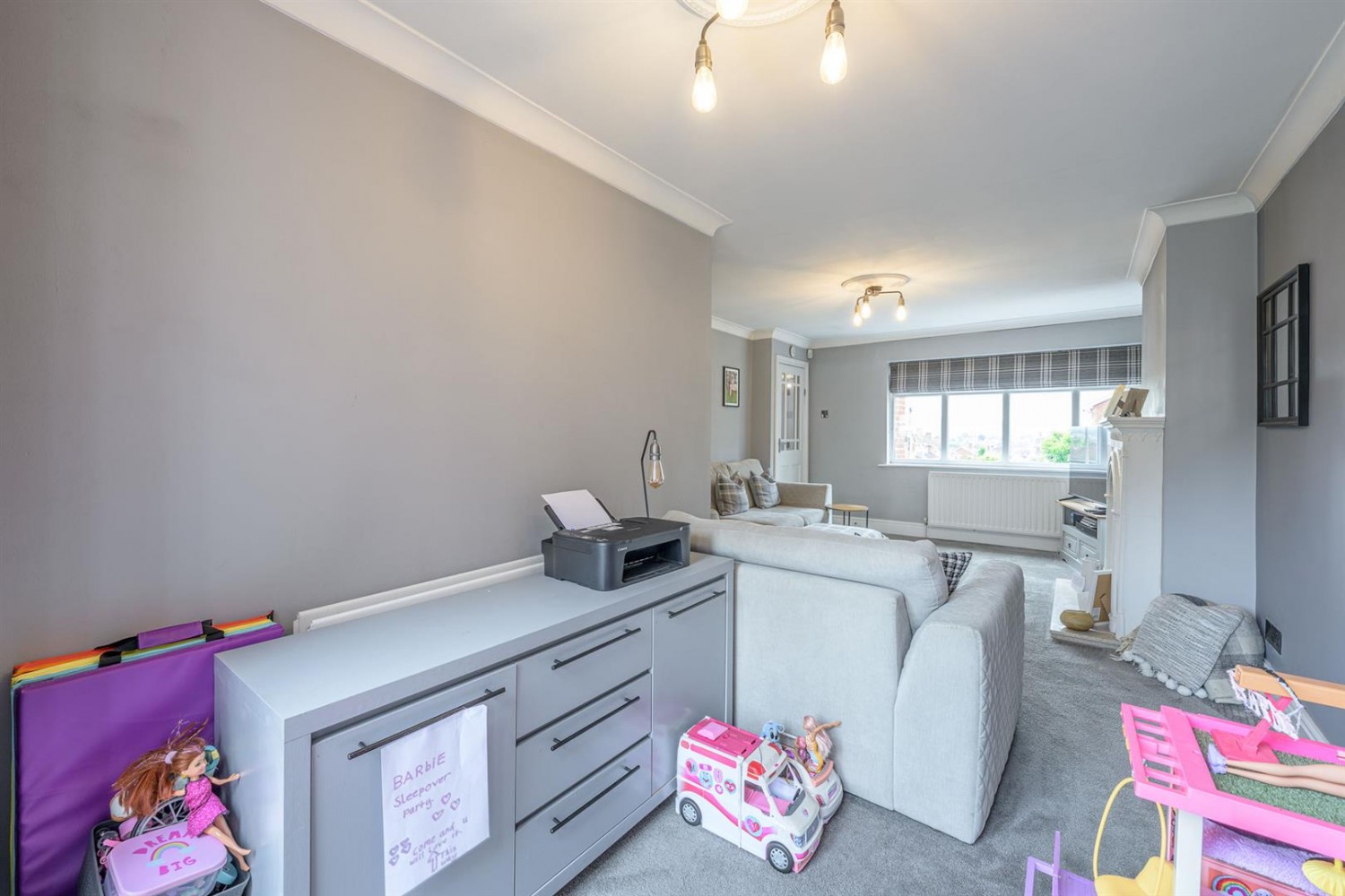 3 bedroom House for sale in Meadow Way, Wordsley, DY8 5JD