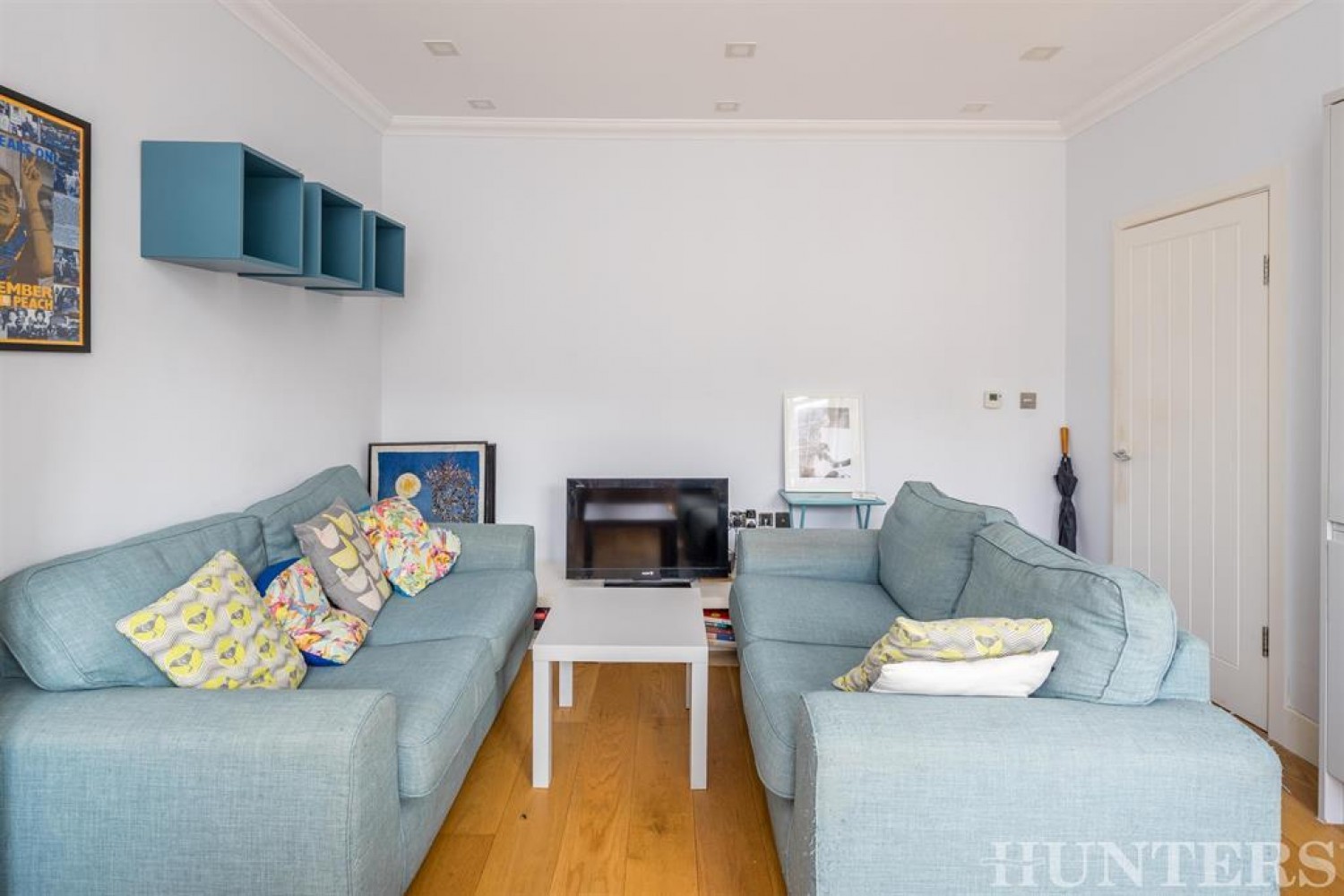 Avenue Road, London, N15