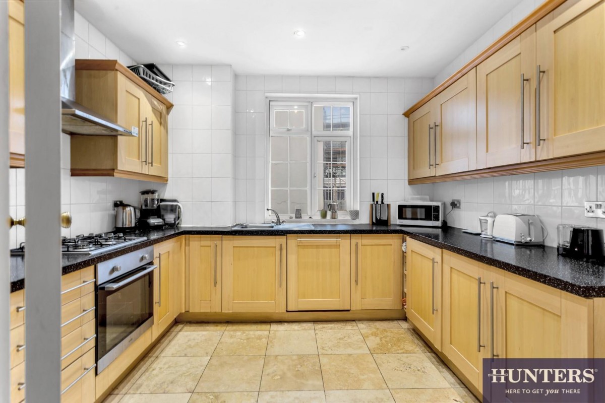 Vernon Court, Hendon Way, London, NW2