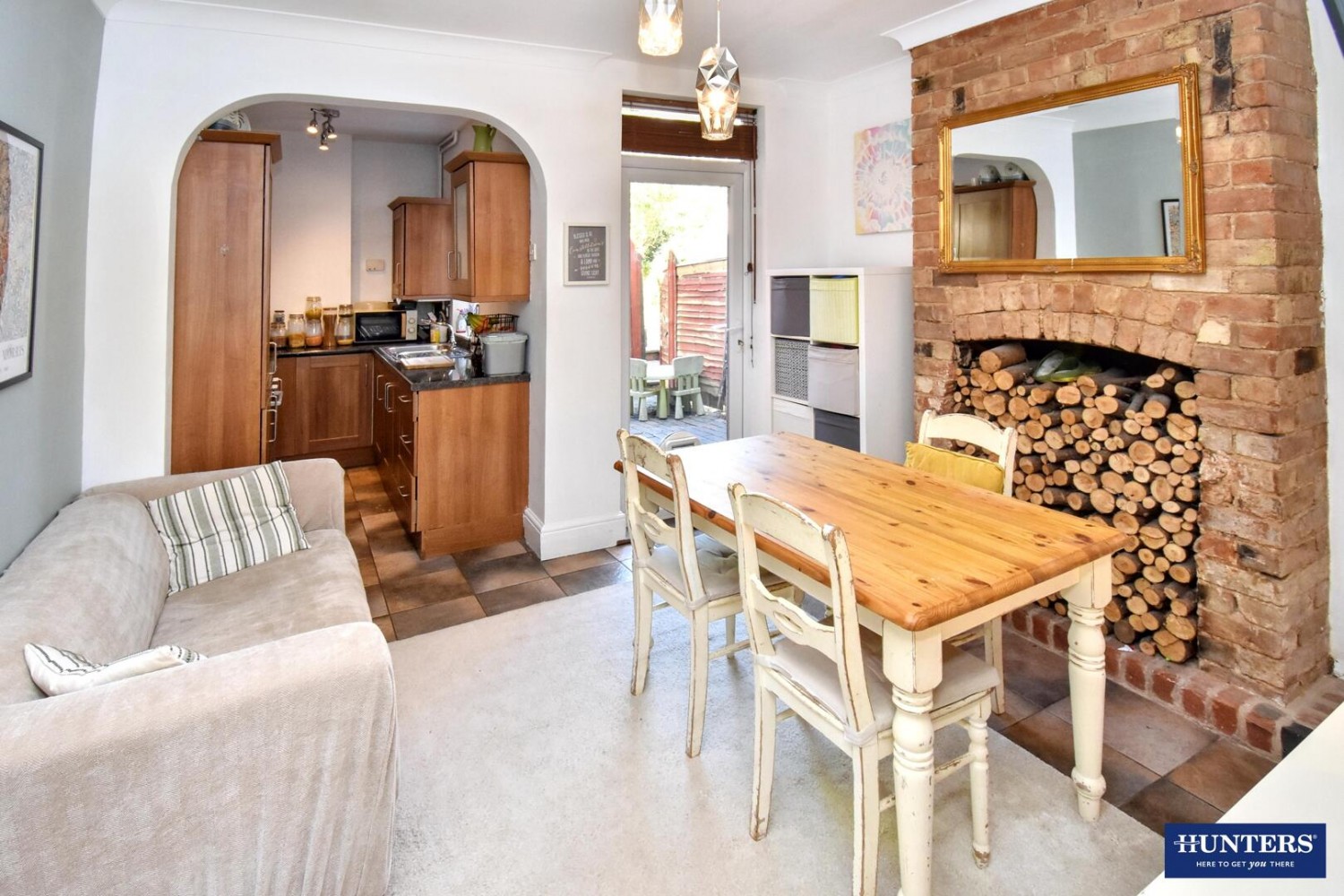 Bushloe End, Wigston