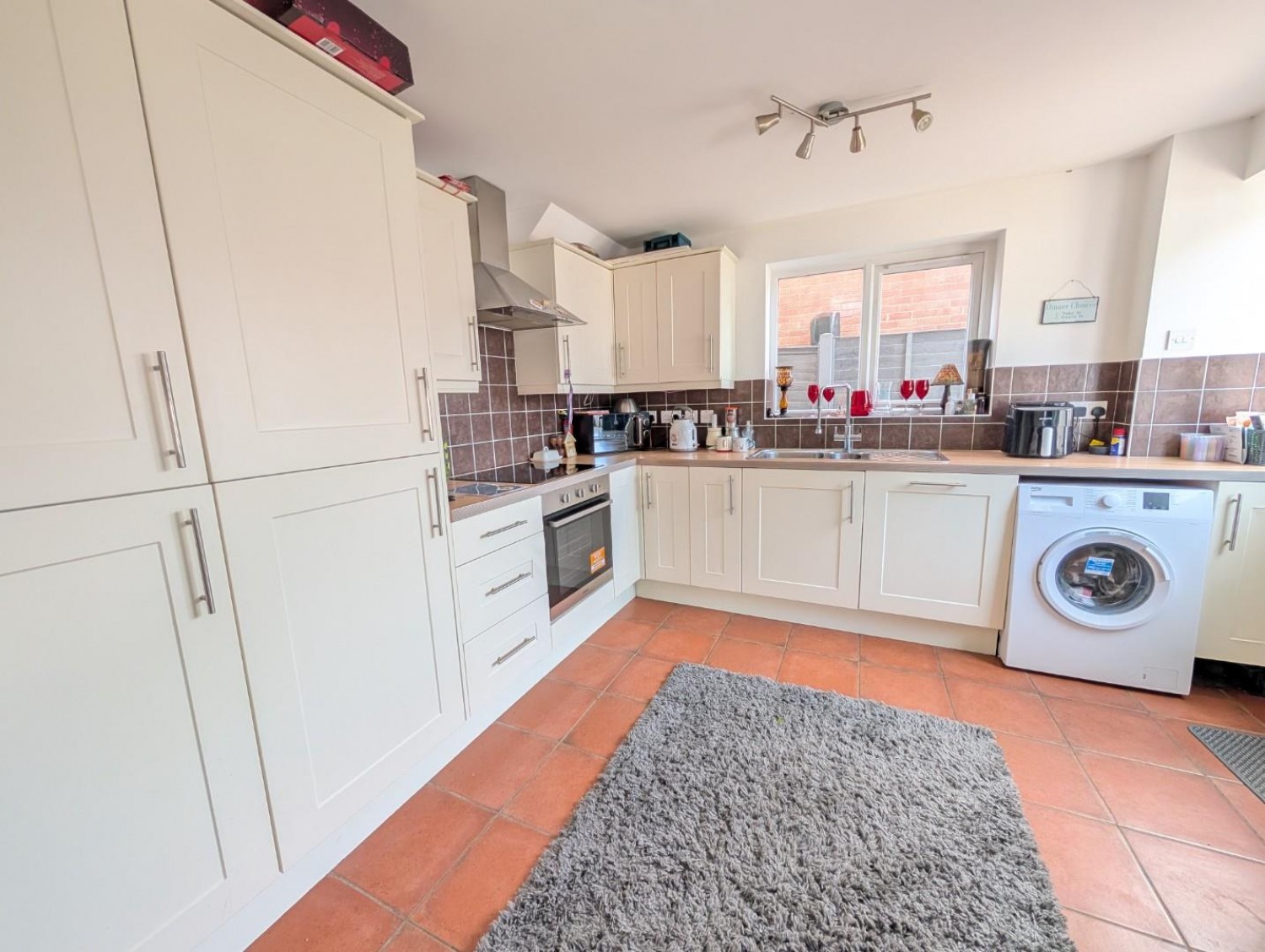 Queens Walk, Thornbury, Bristol