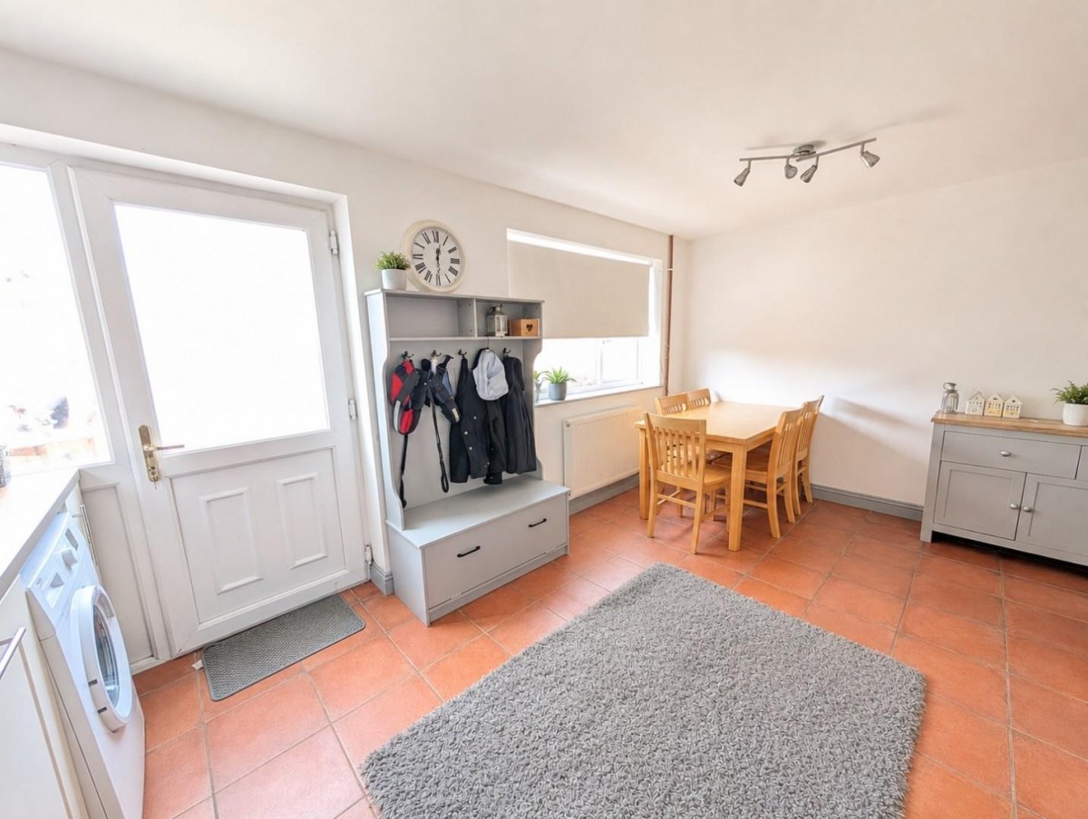 Queens Walk, Thornbury, Bristol