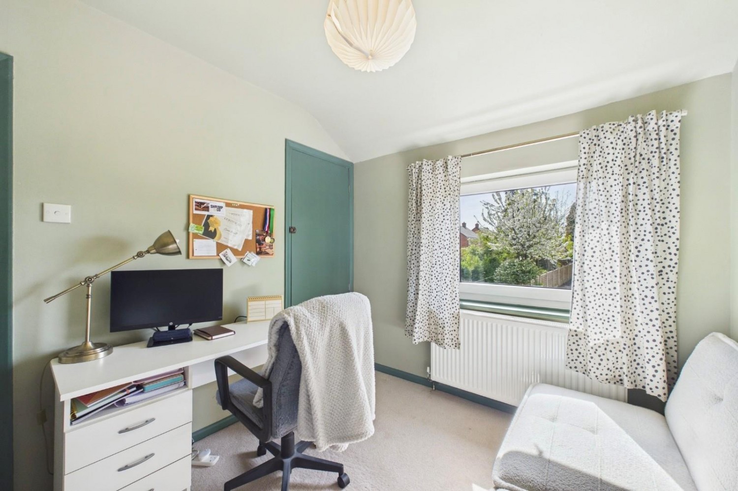 Bowling Green Road, Stourbridge, DY8 3TY