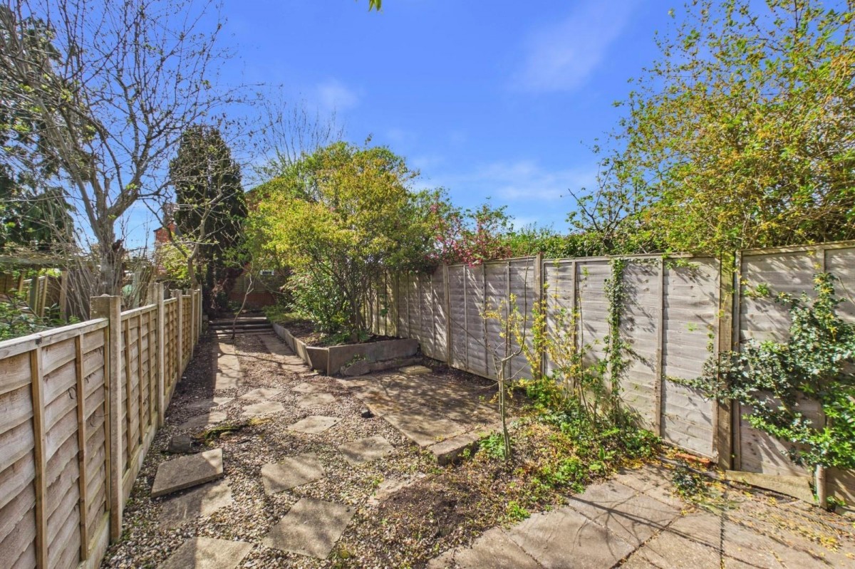 Bowling Green Road, Stourbridge, DY8 3TY