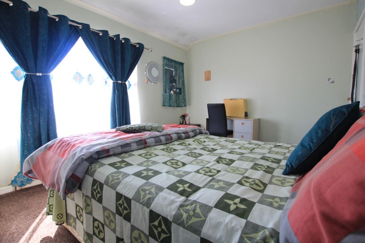 Broadstone Way Bradford, BD4 9BH