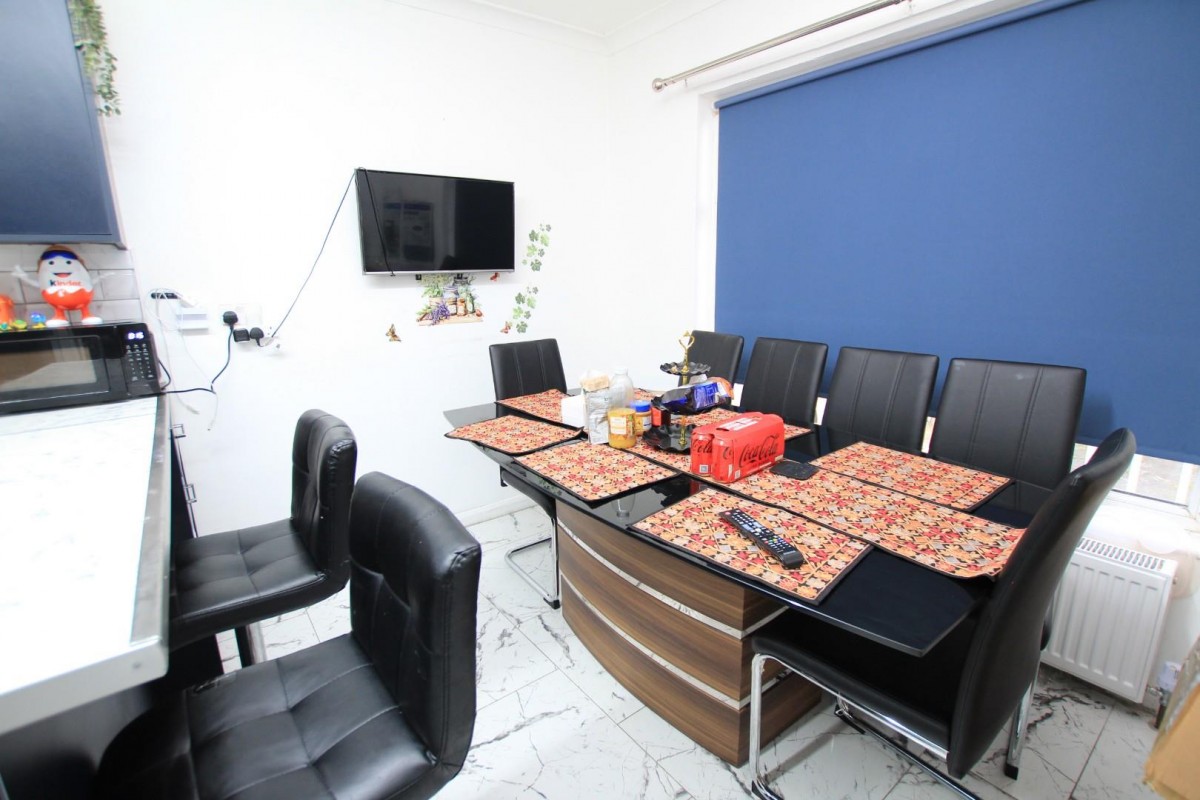Broadstone Way Bradford, BD4 9BH