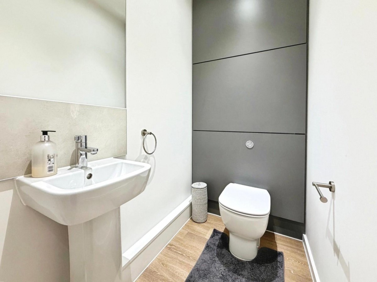 Elder Avenue, Bristol, BS4 1FU