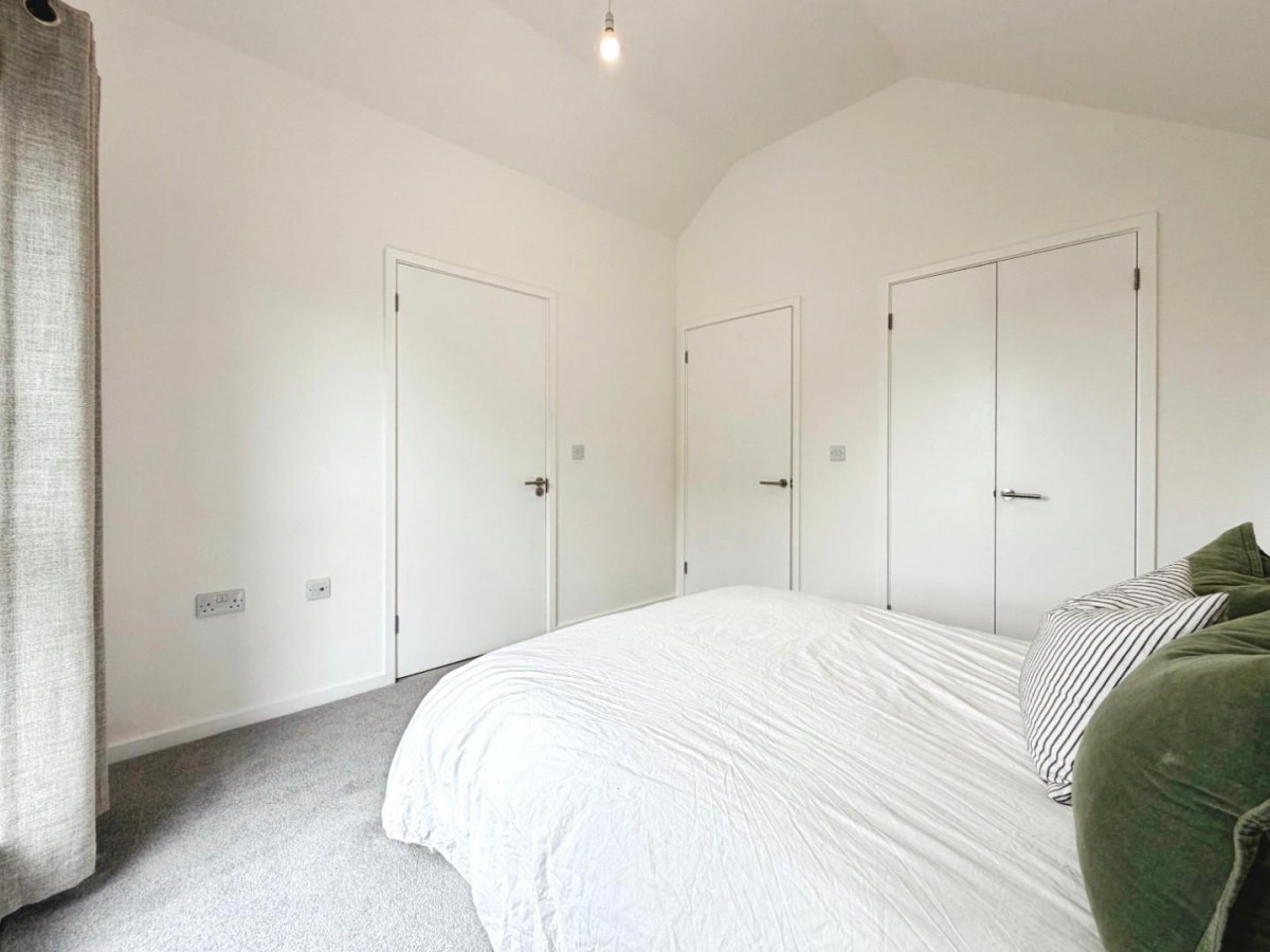 Elder Avenue, Bristol, BS4 1FU