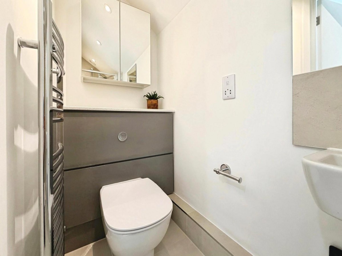 Elder Avenue, Bristol, BS4 1FU