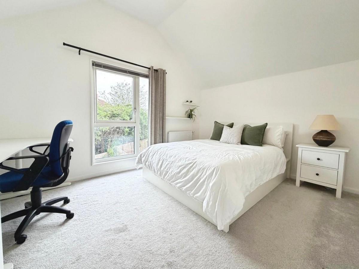 Elder Avenue, Bristol, BS4 1FU