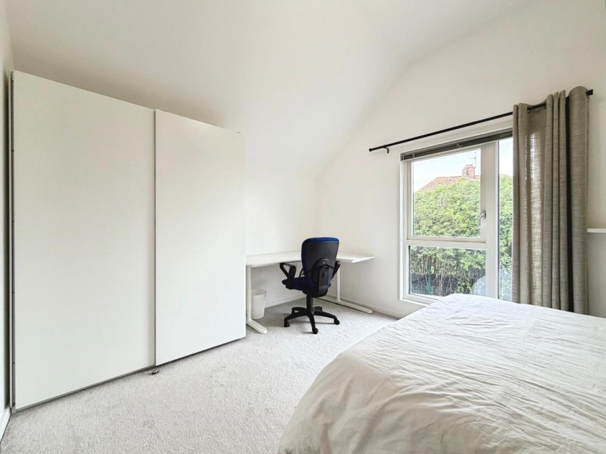 Elder Avenue, Bristol, BS4 1FU