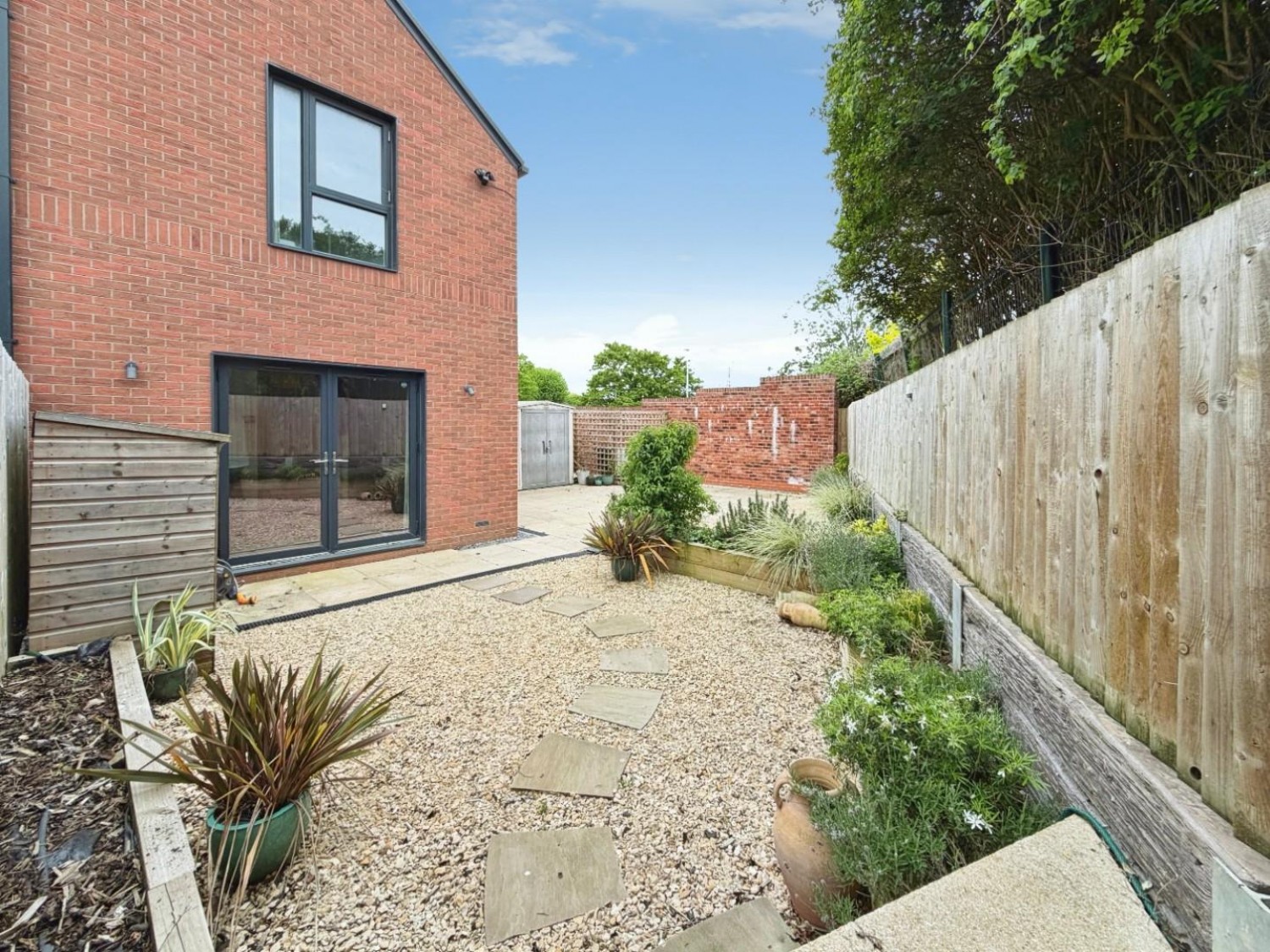 Elder Avenue, Bristol, BS4 1FU