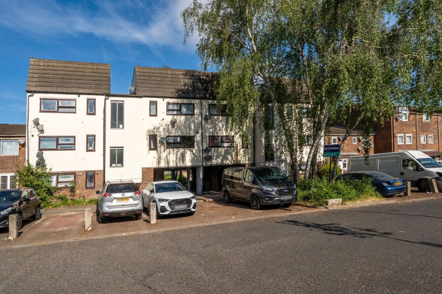 Woolf Close, London