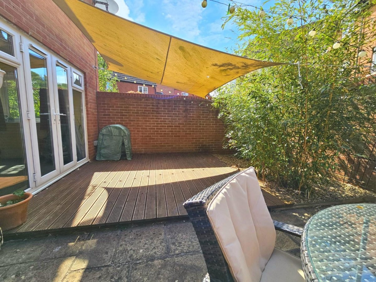 The Rope Walk, Dursley, GL11 4GE
