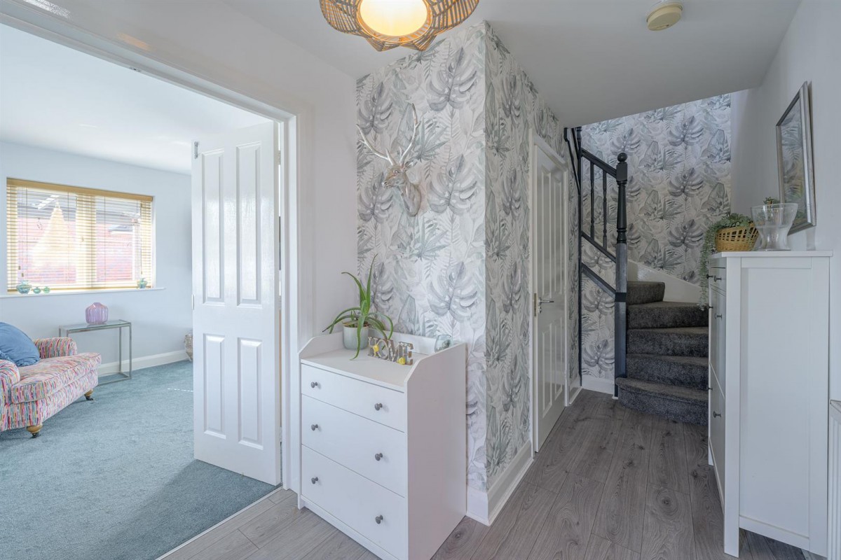Keller Walk, Amblecote, Stourbridge, DY8 4BF