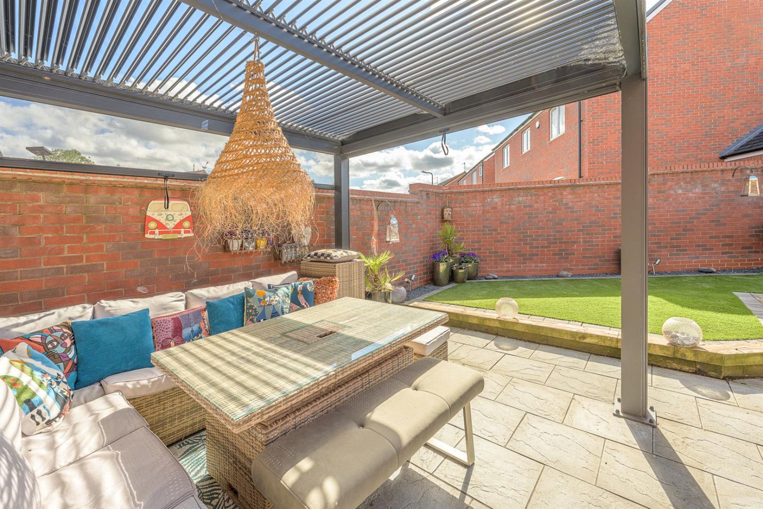 Keller Walk, Amblecote, Stourbridge, DY8 4BF