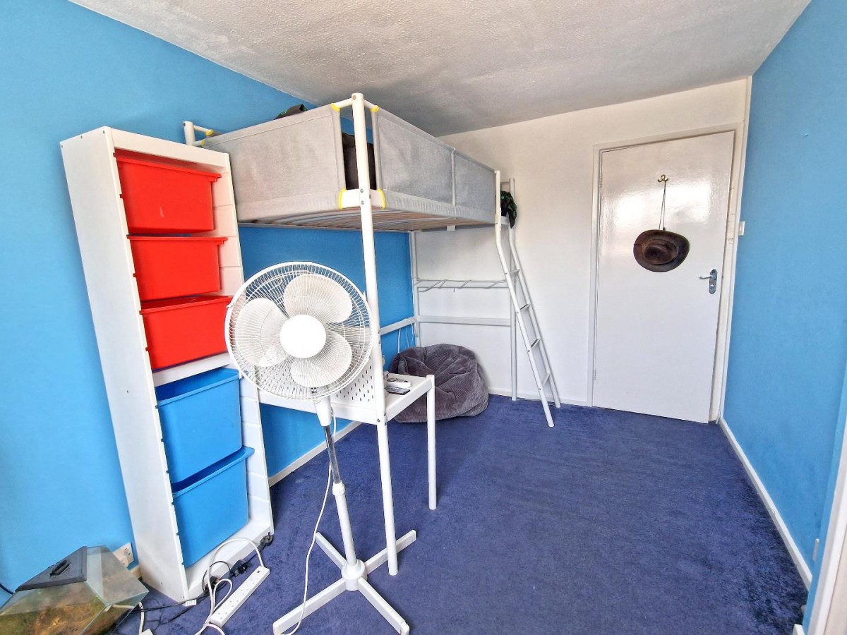 Elderfield Road, Caversfield, Bicester