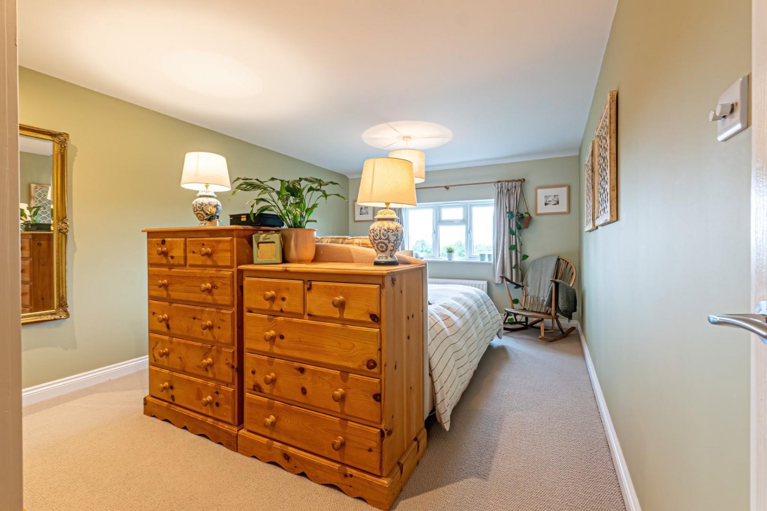 4 bedroom House for sale in Wick Road, Wigginton, Tring