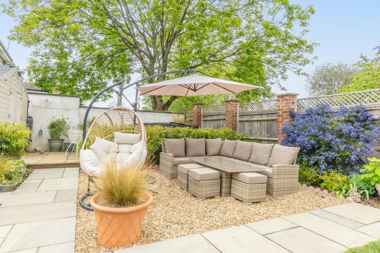 4 bedroom House for sale in Wick Road, Wigginton, Tring