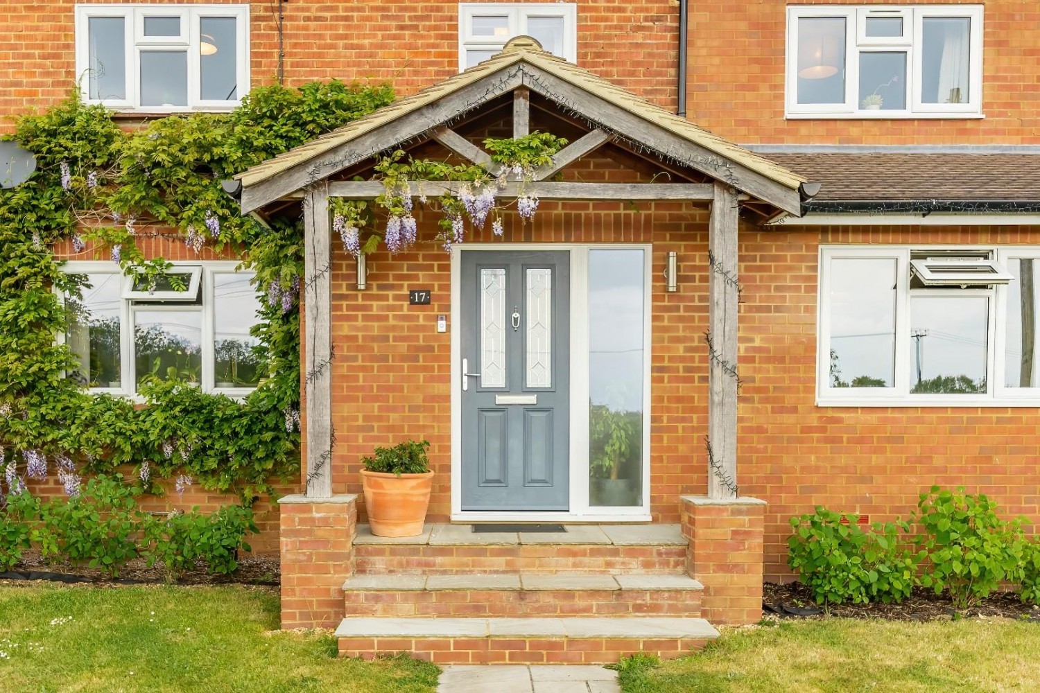 4 bedroom House for sale in Wick Road, Wigginton, Tring