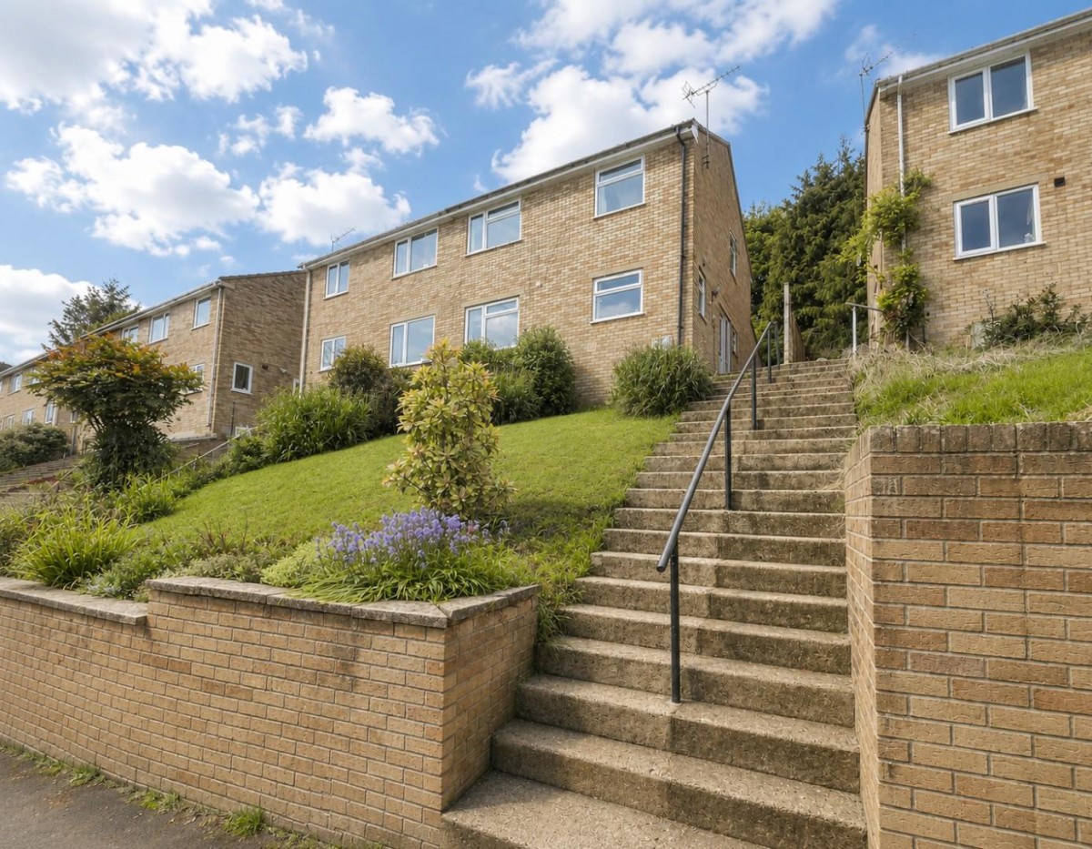 Everlands, Cam, Dursley, GL11 5NL