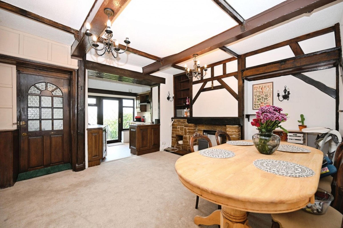 Apperley Lane, Rawdon, Leeds