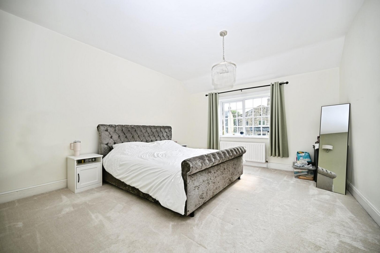 Apperley Lane, Rawdon, Leeds